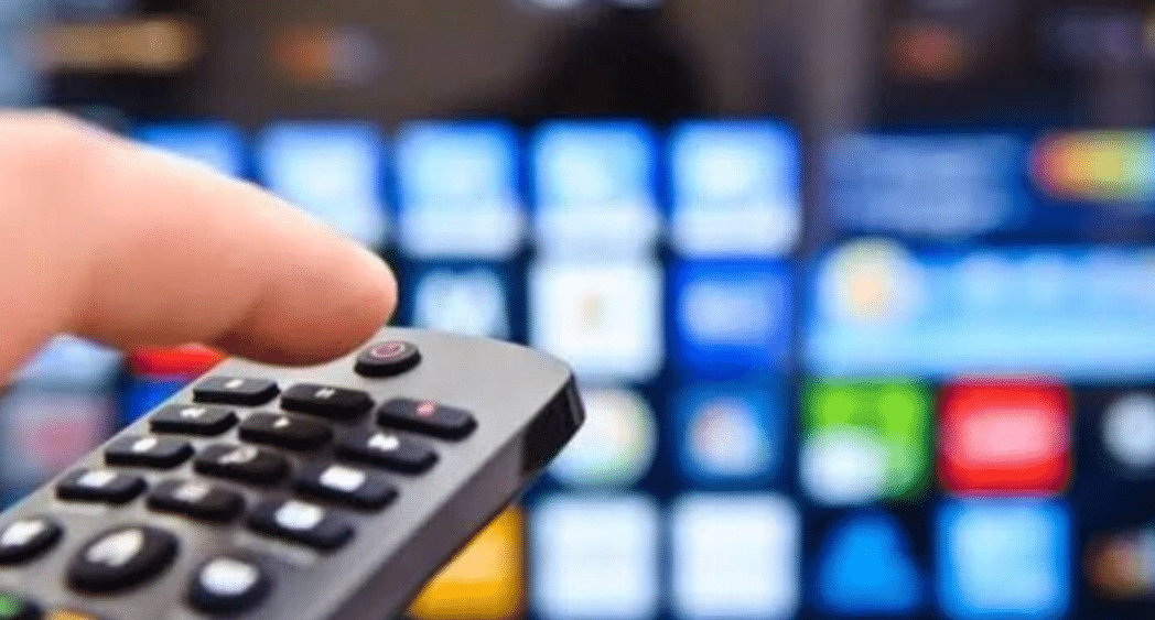 Mengenal Aplikasi Streaming Olahraga Lengkap Raket TV Apk